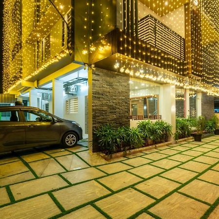 Hotel Daan Regency Thrissur Zewnętrze zdjęcie