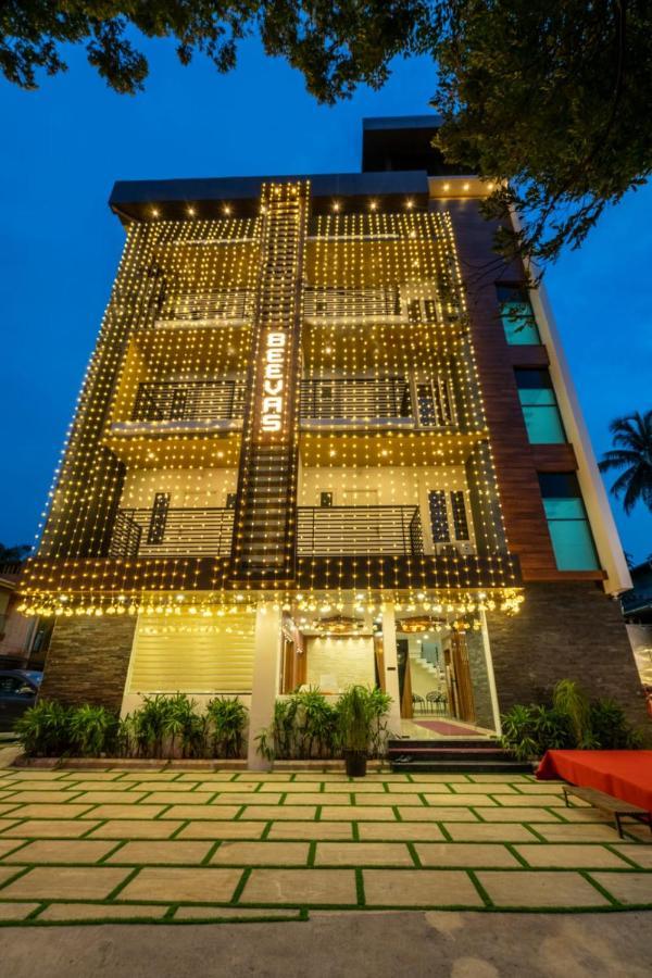 Hotel Daan Regency Thrissur Zewnętrze zdjęcie
