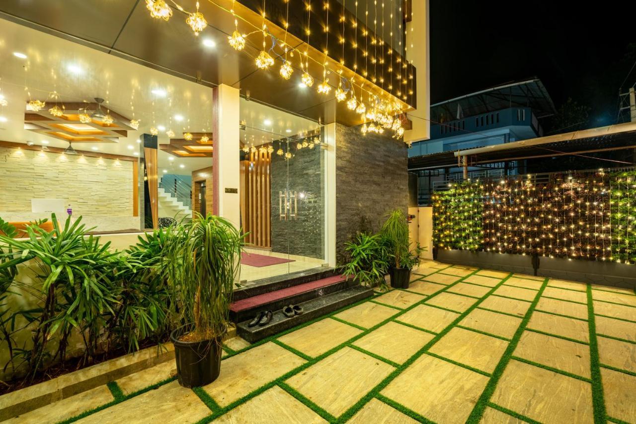 Hotel Daan Regency Thrissur Zewnętrze zdjęcie