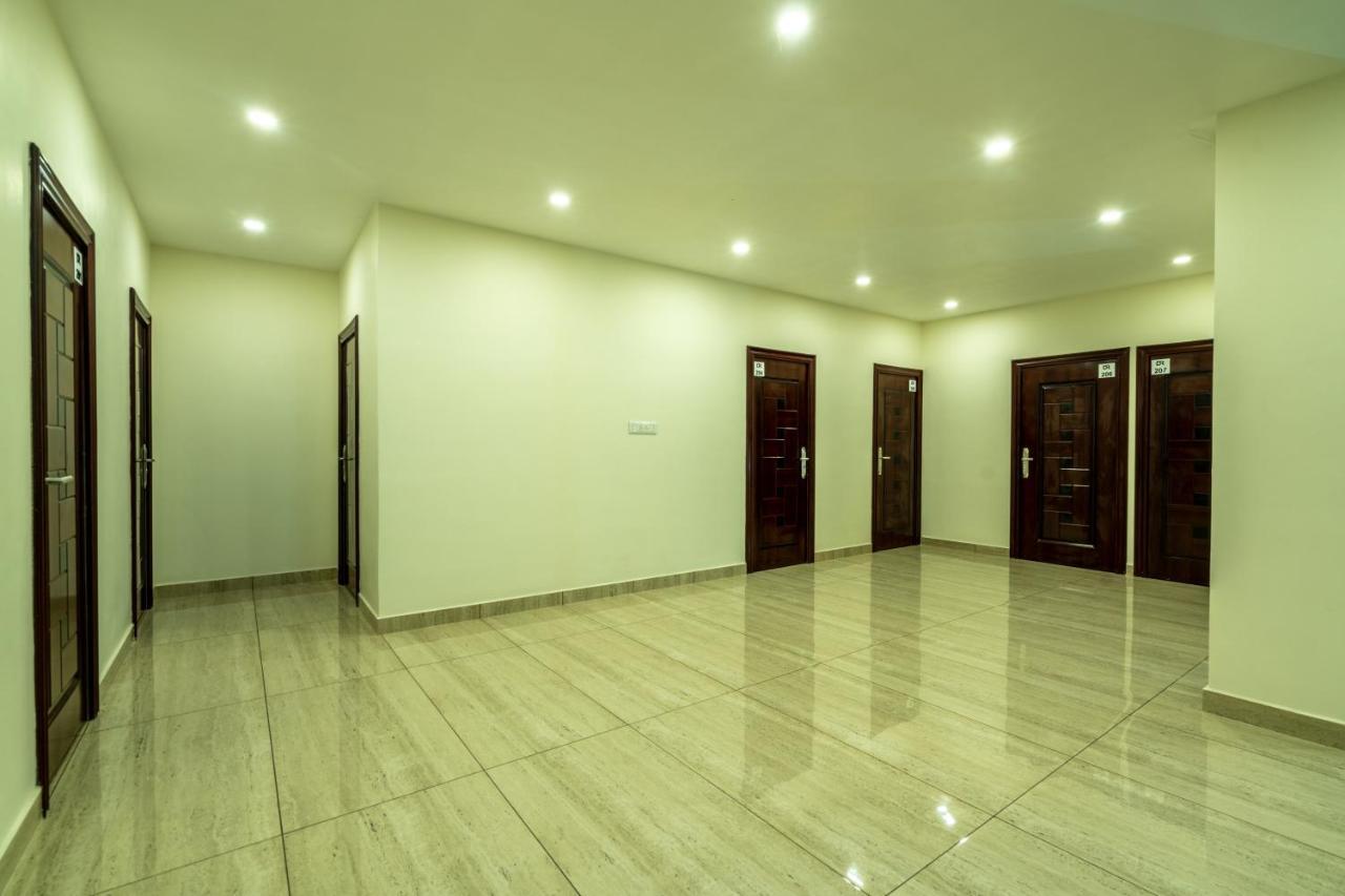 Hotel Daan Regency Thrissur Zewnętrze zdjęcie