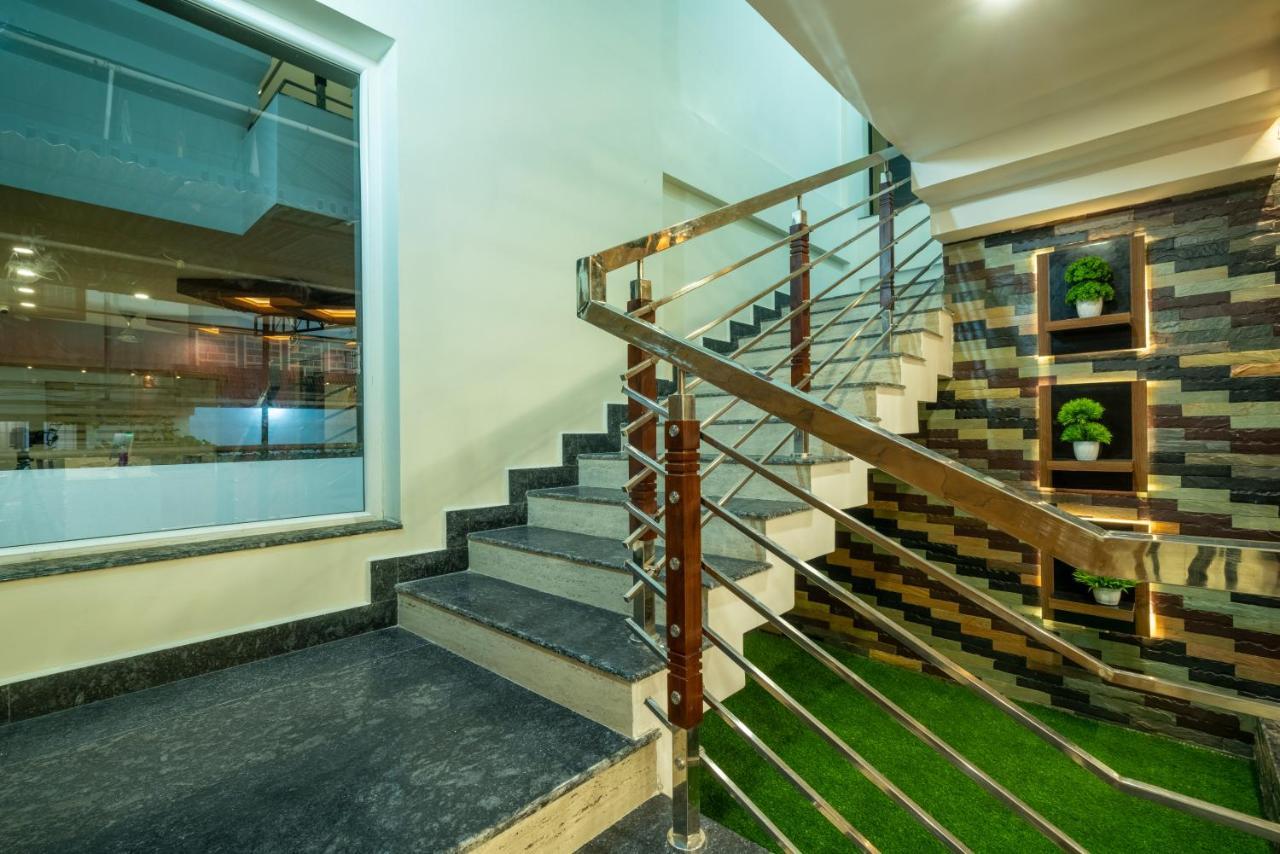 Hotel Daan Regency Thrissur Zewnętrze zdjęcie
