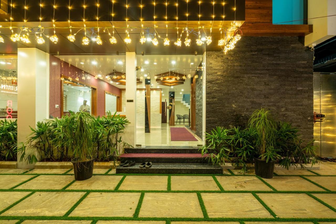 Hotel Daan Regency Thrissur Zewnętrze zdjęcie