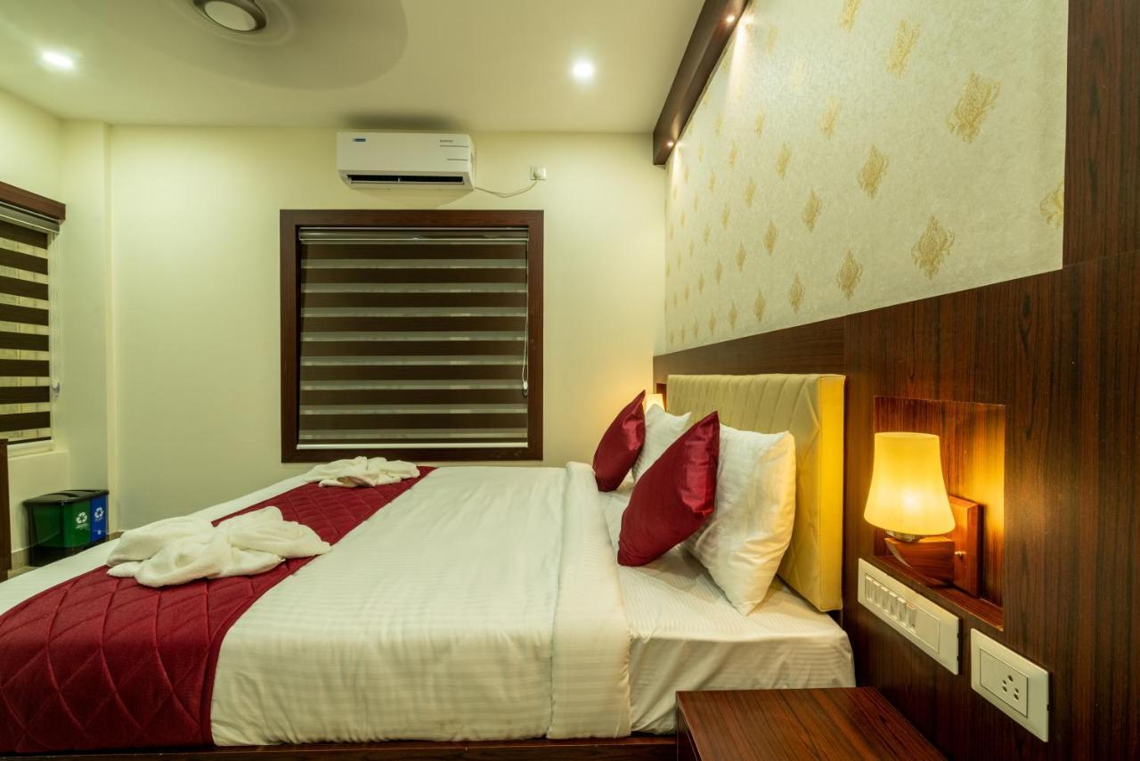 Hotel Daan Regency Thrissur Zewnętrze zdjęcie
