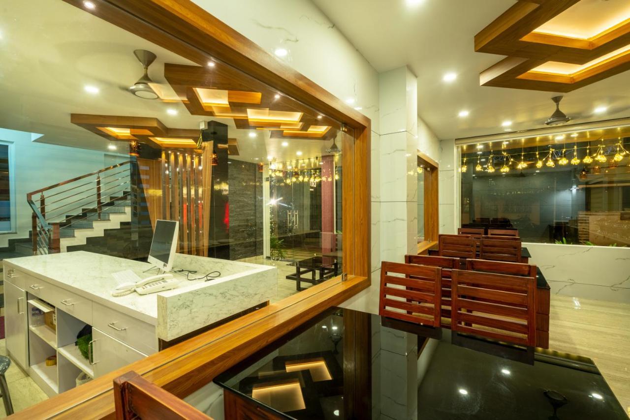 Hotel Daan Regency Thrissur Zewnętrze zdjęcie