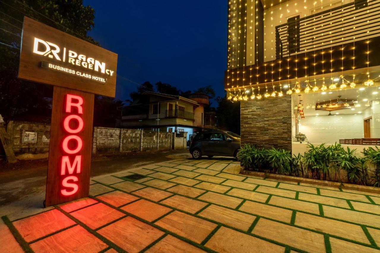 Hotel Daan Regency Thrissur Zewnętrze zdjęcie