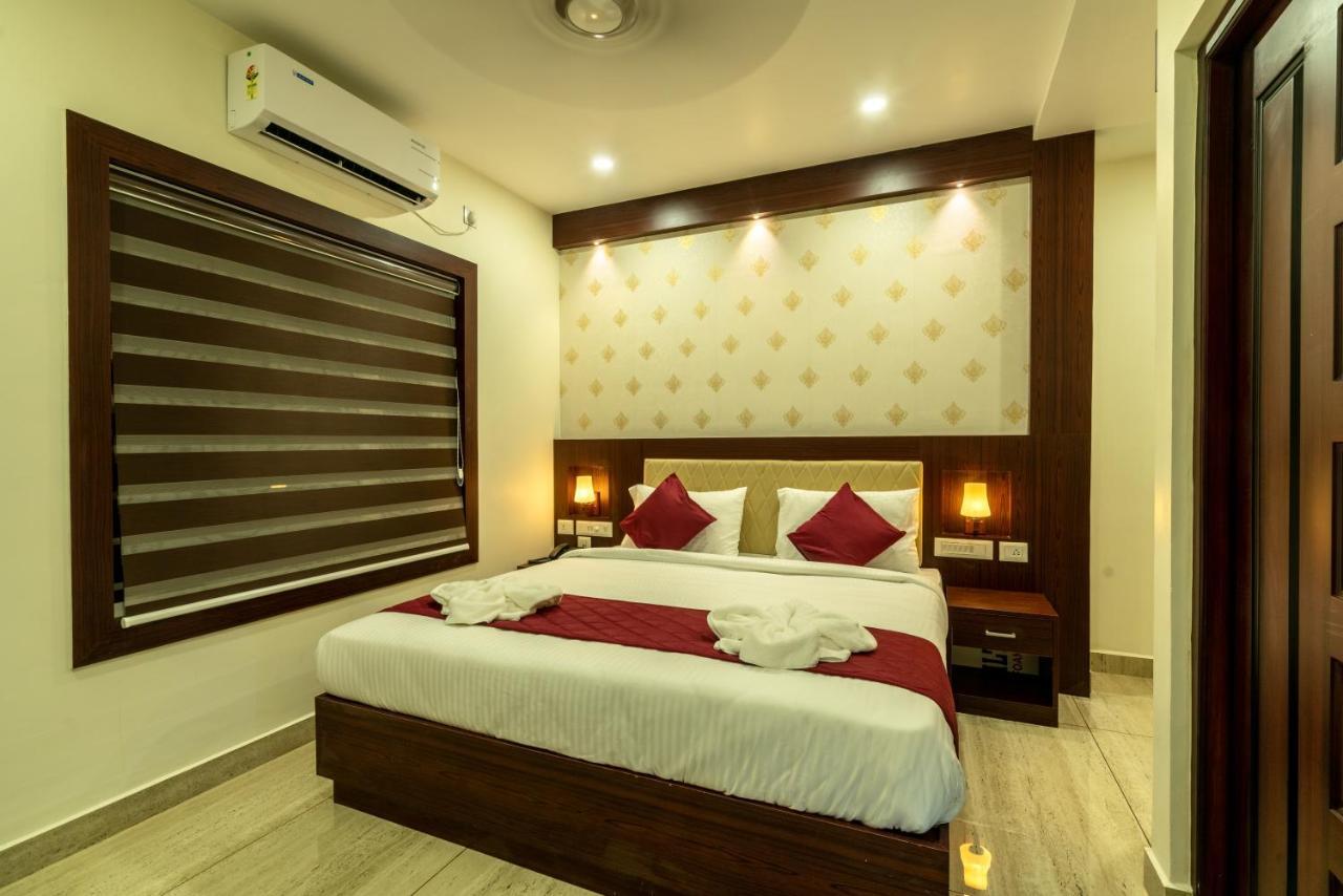 Hotel Daan Regency Thrissur Zewnętrze zdjęcie