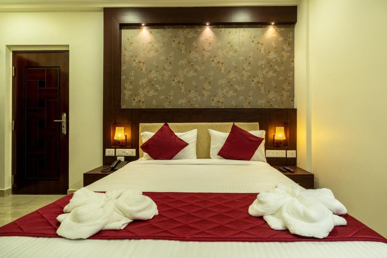 Hotel Daan Regency Thrissur Zewnętrze zdjęcie
